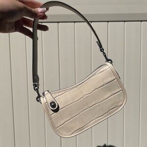 COACH NWOT Cream Croc-Embossed Women's Bag
